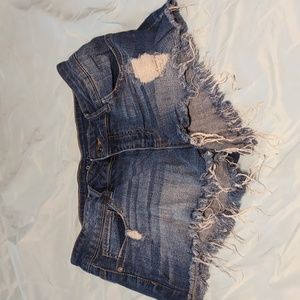 Empyre Distressed Cut Off Jenna Shorts 7